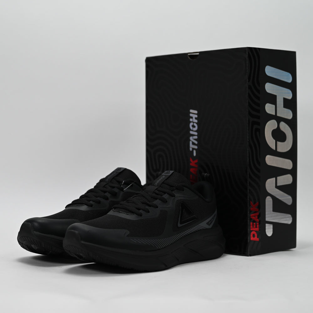 PEAK FOOTWEAR