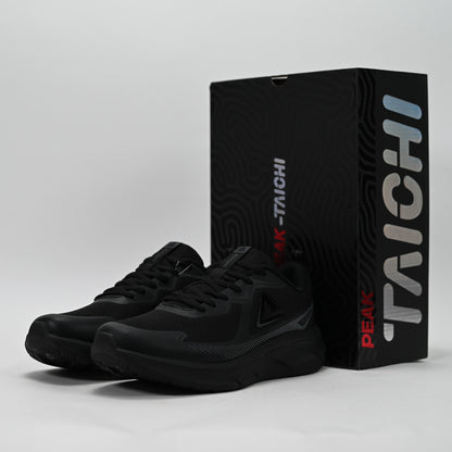 PEAK FOOTWEAR