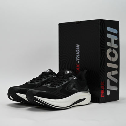 PEAK FOOTWEAR