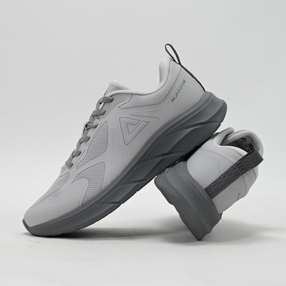 PEAK FOOTWEAR