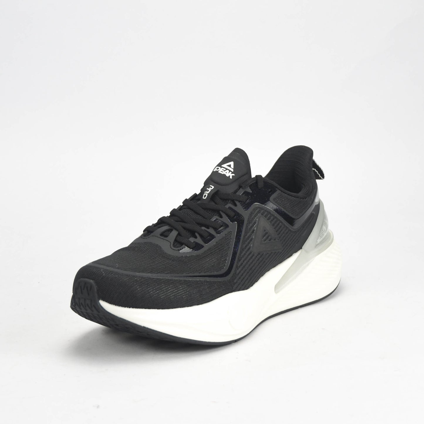PEAK SHOES