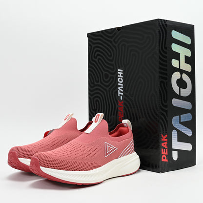PEAK FOOTWEAR