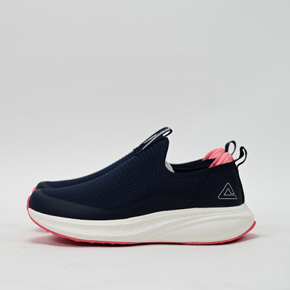 PEAK FOOTWEAR