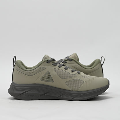 PEAK FOOTWEAR