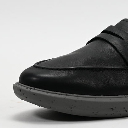 HUSH PUPPIES FOOTWEAR