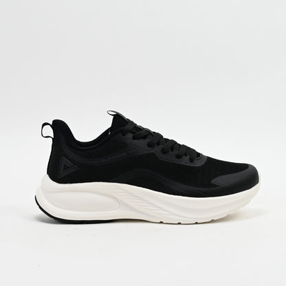 PEAK FOOTWEAR