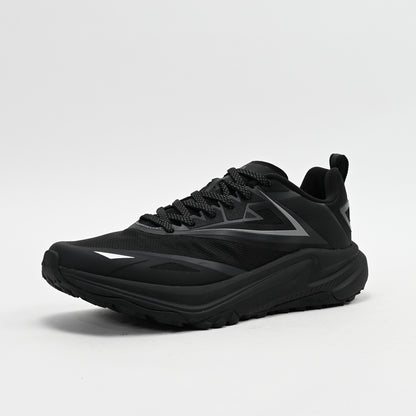 PEAK FOOTWEAR