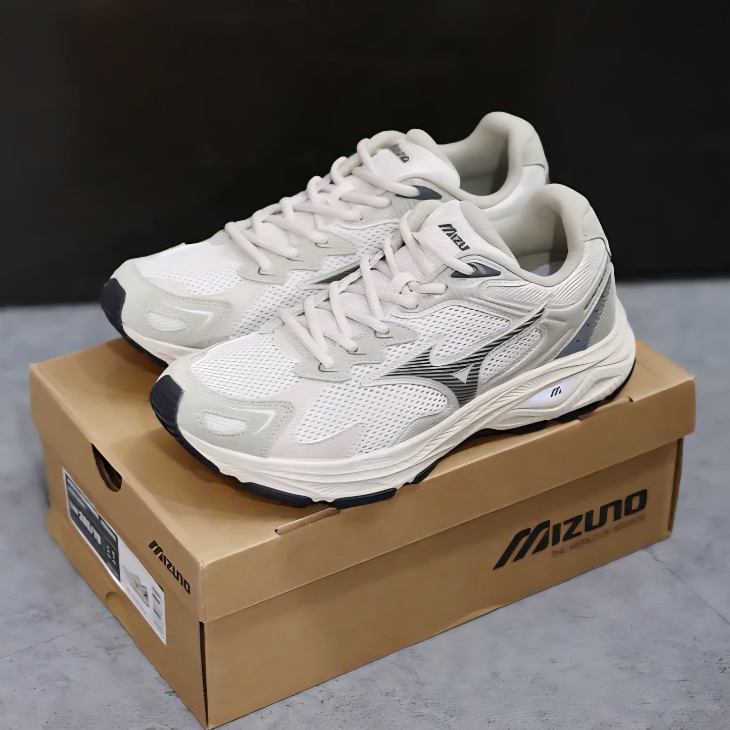 MIZUNO RACER S OARISM