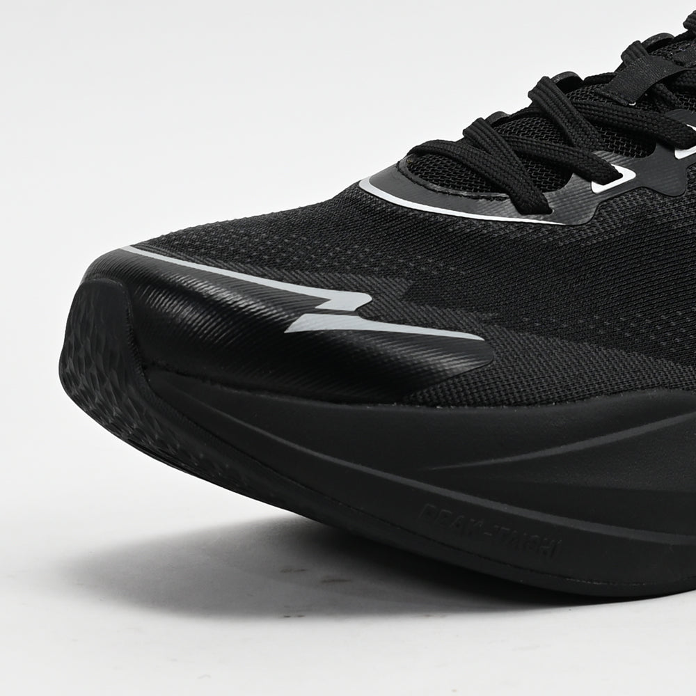 PEAK FOOTWEAR