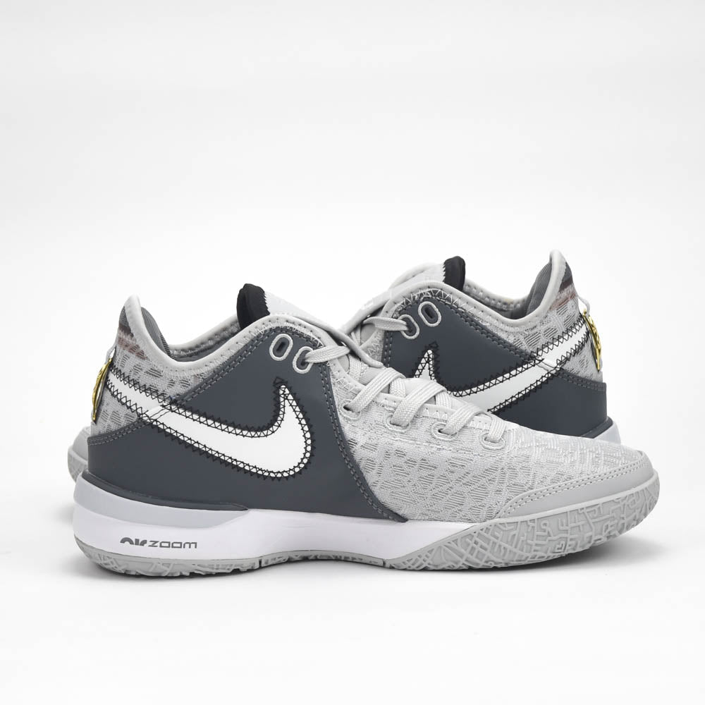 NIKE Zoom LeBron NXXT