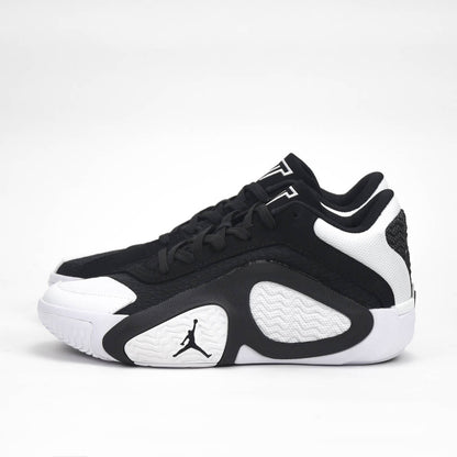 NIKE  AIR JORDAN Tatum 2
