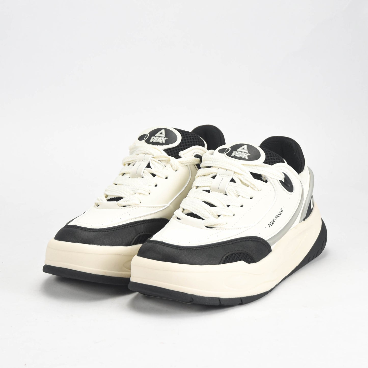 PEAK SHOES