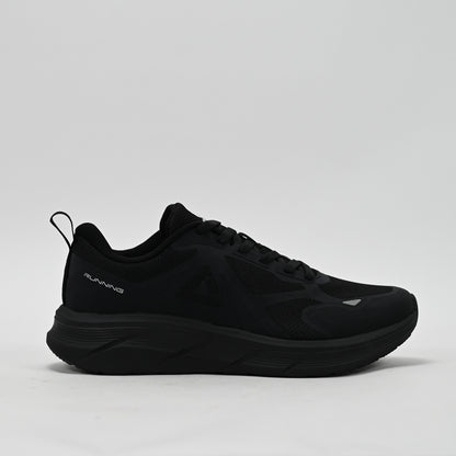PEAK FOOTWEAR