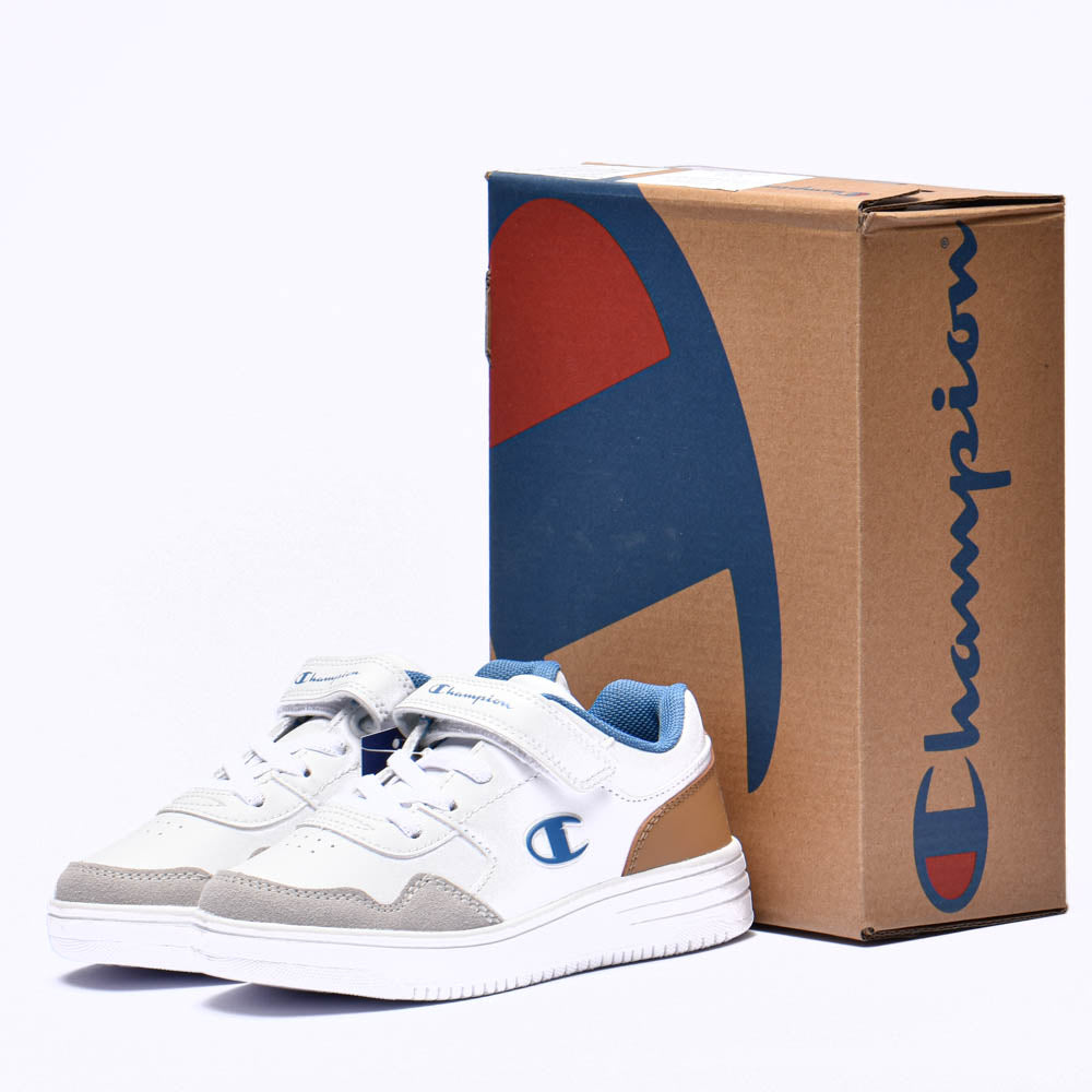 Champion FINN.    CHF241B126-10