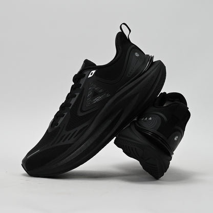 PEAK FOOTWEAR