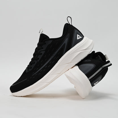 PEAK FOOTWEAR