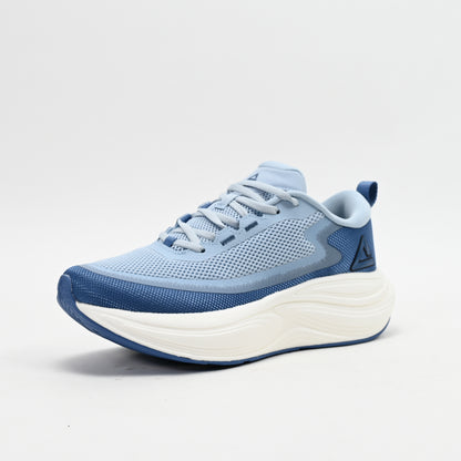 PEAK FOOTWEAR