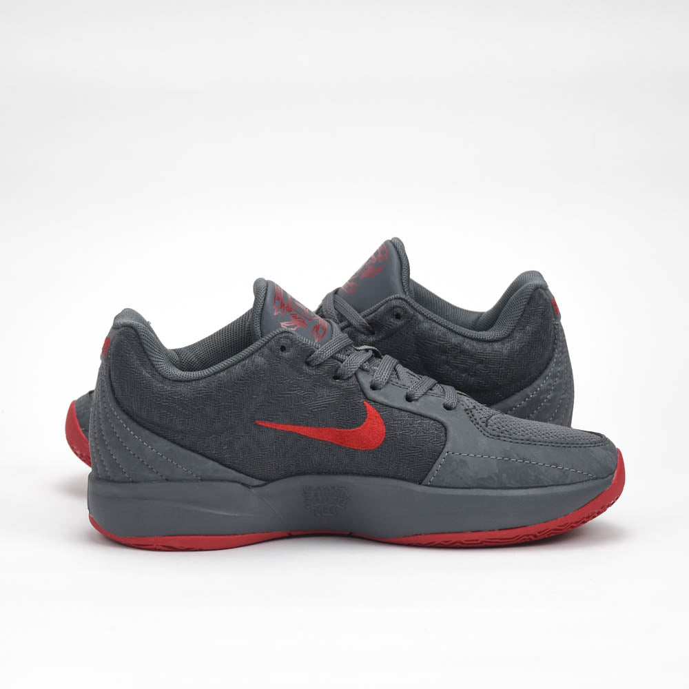 NIKE GS 12:AM