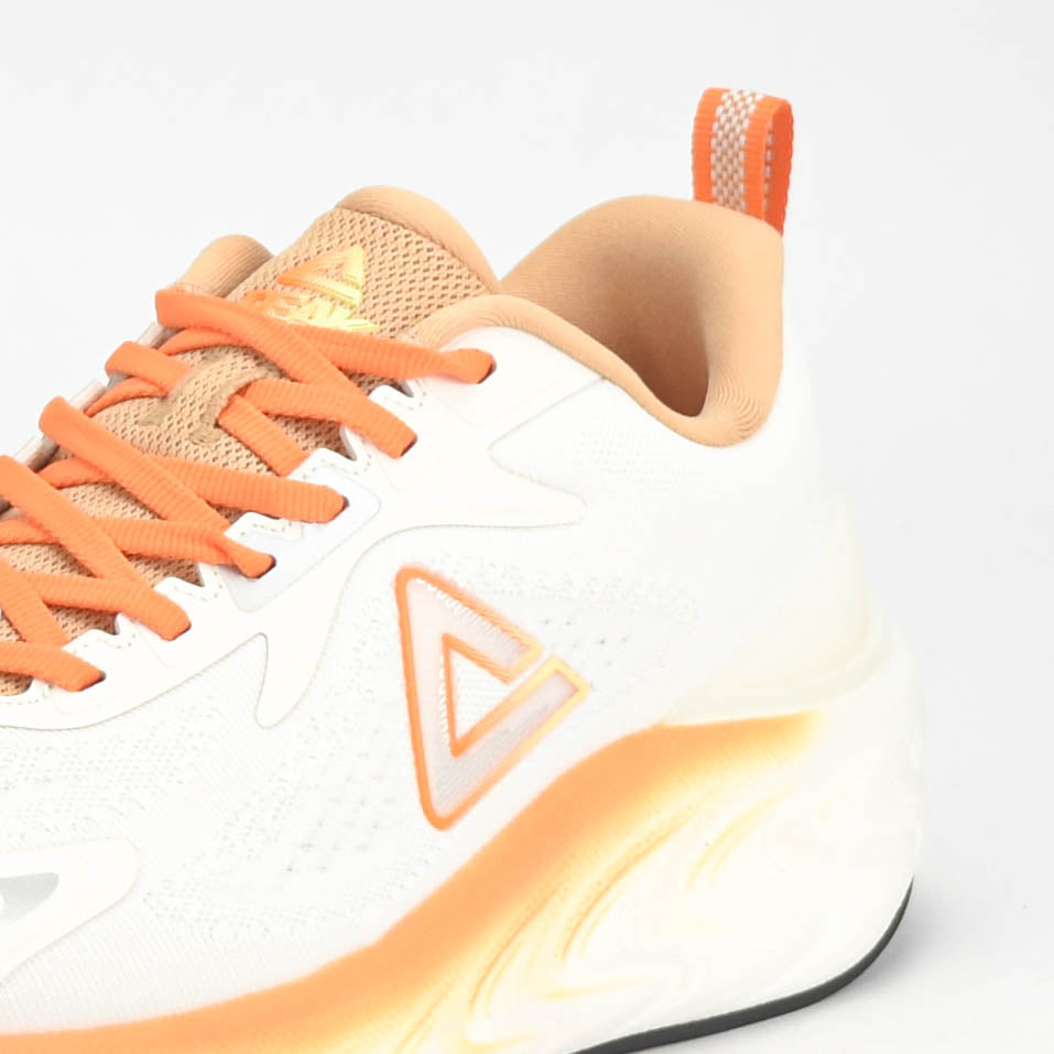 PEAK SHOES