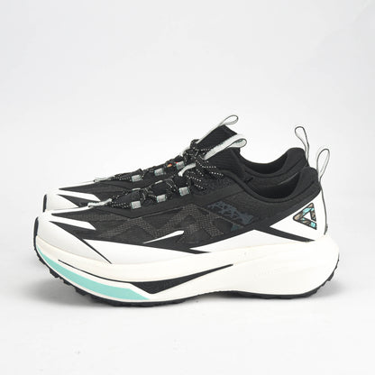 PEAK SHOES