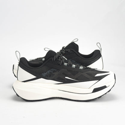 PEAK SHOES