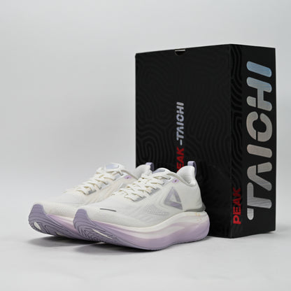 PEAK FOOTWEAR