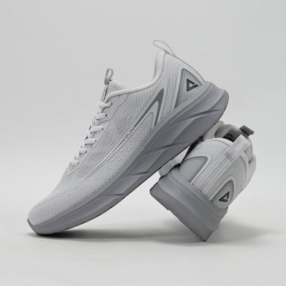 PEAK FOOTWEAR