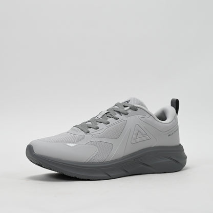 PEAK FOOTWEAR