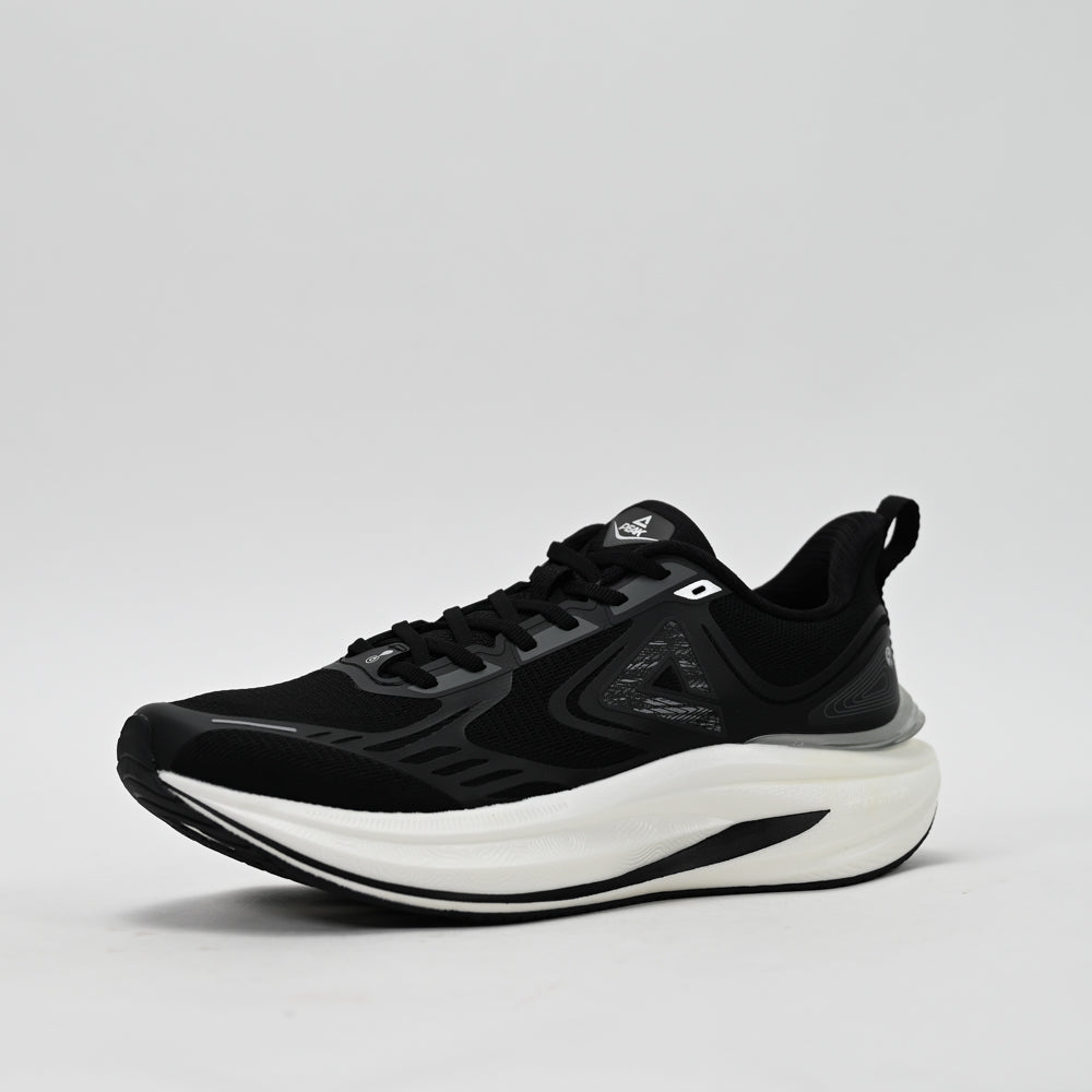 PEAK FOOTWEAR