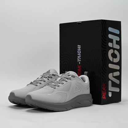 PEAK FOOTWEAR