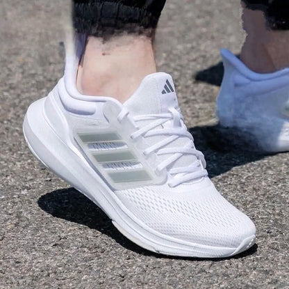 ADIDAS ULTRABOUNCE HP5772