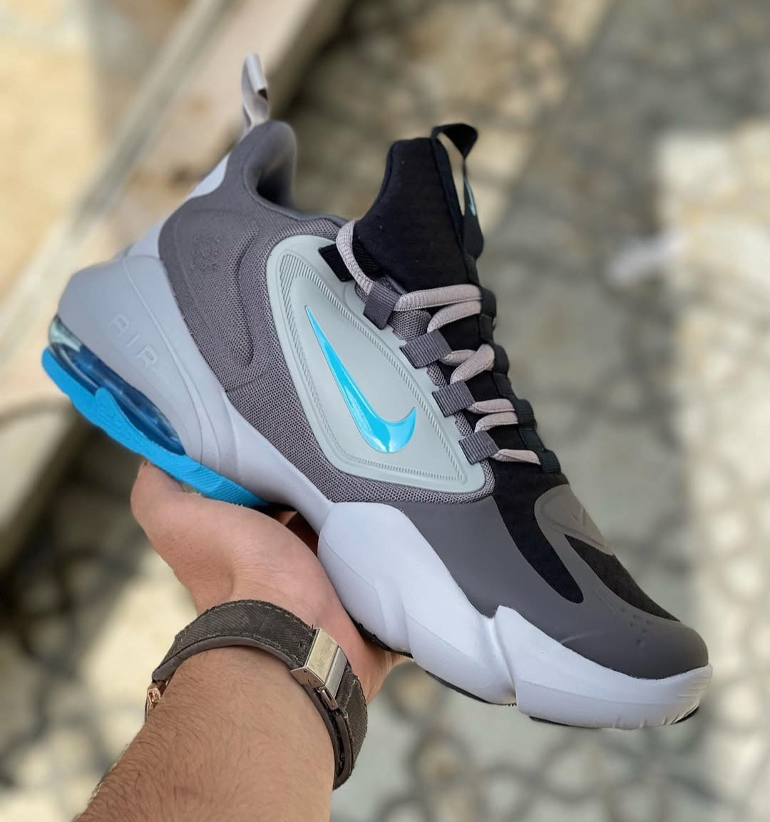 NIKE AIR MAX ALPHA SAVAGE