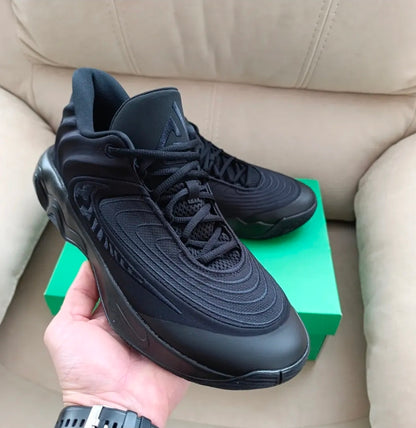 Nike Giannis Immortality 4