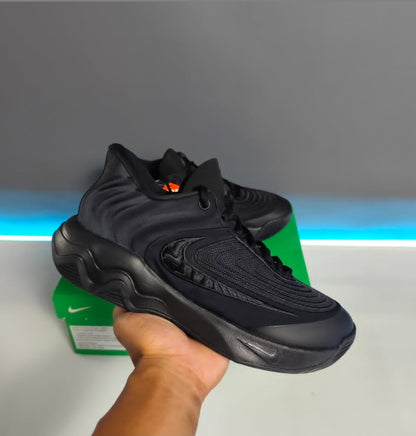 Nike Giannis Immortality 4