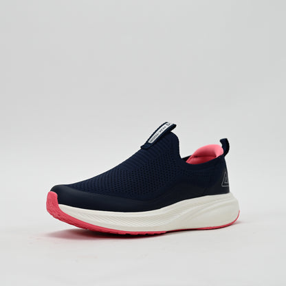 PEAK FOOTWEAR