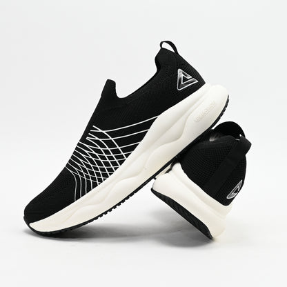 PEAK FOOTWEAR