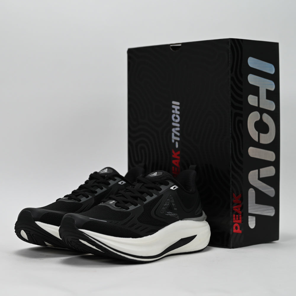 PEAK FOOTWEAR