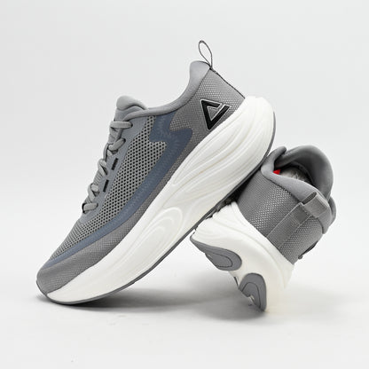 PEAK FOOTWEAR