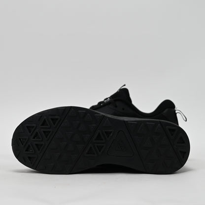 PEAK FOOTWEAR