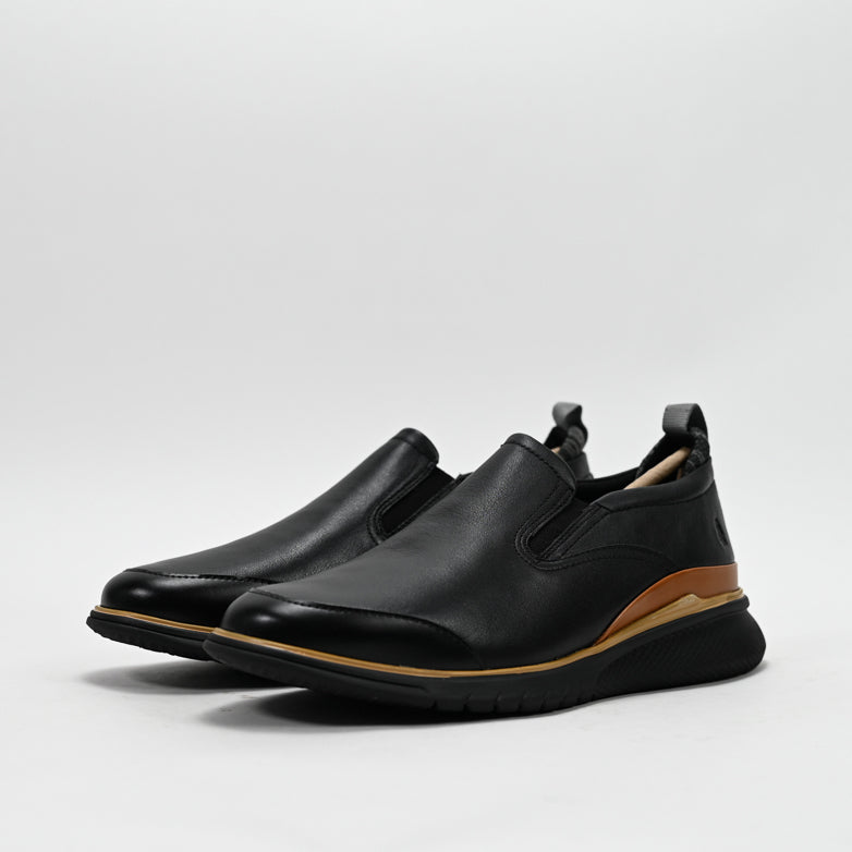 HUSH PUPPIES FOOTWEAR