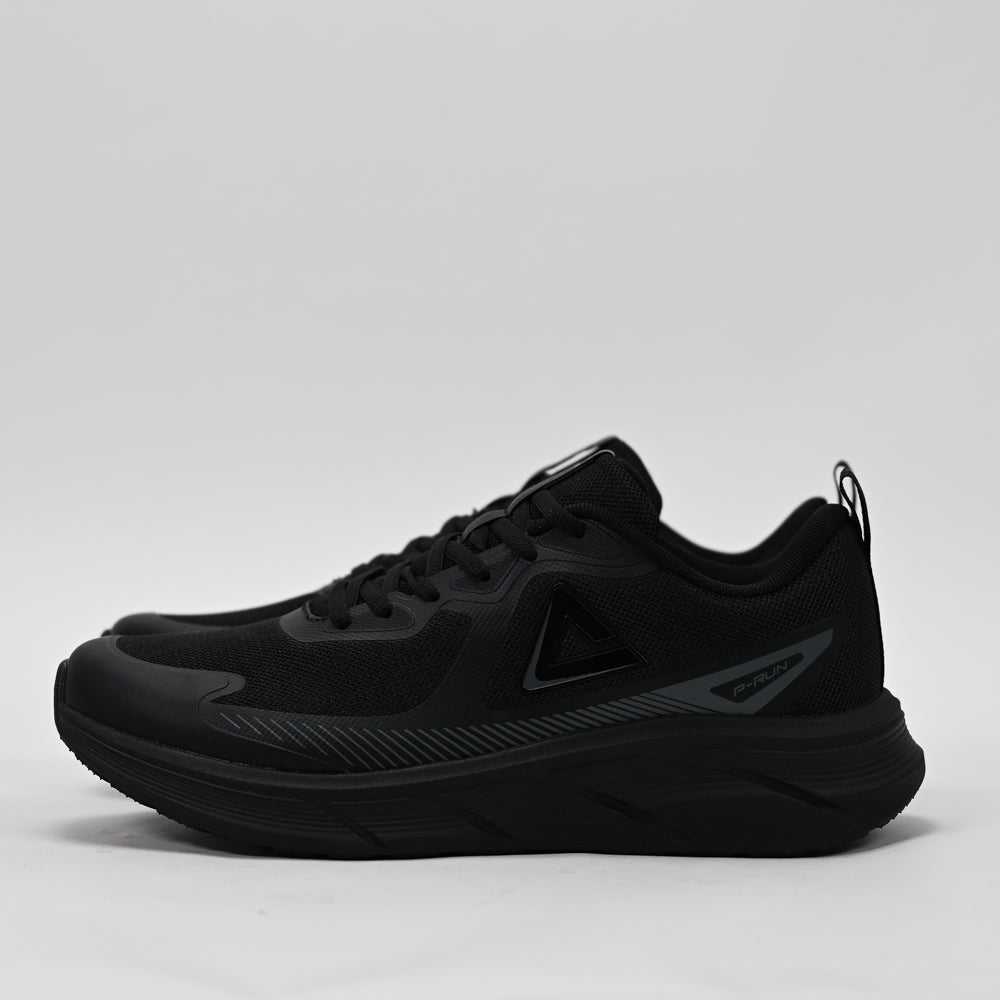 PEAK FOOTWEAR