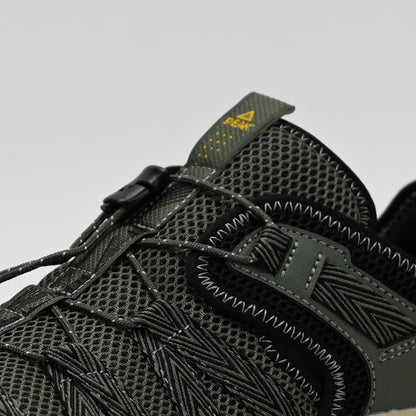 PEAK FOOTWEAR