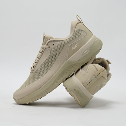 PEAK FOOTWEAR