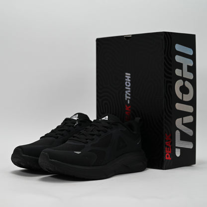 PEAK FOOTWEAR