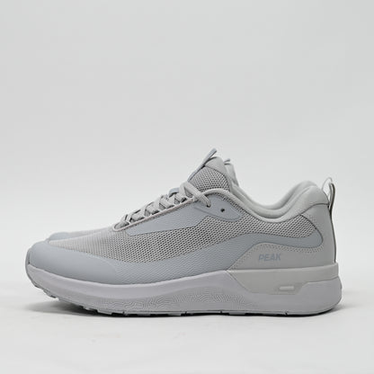 PEAK FOOTWEAR