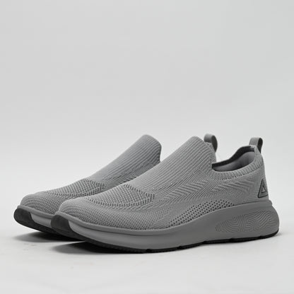 PEAK FOOTWEAR