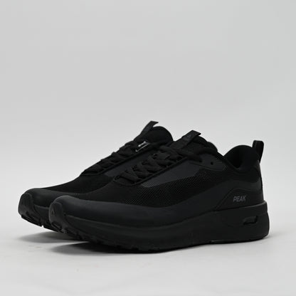 PEAK FOOTWEAR