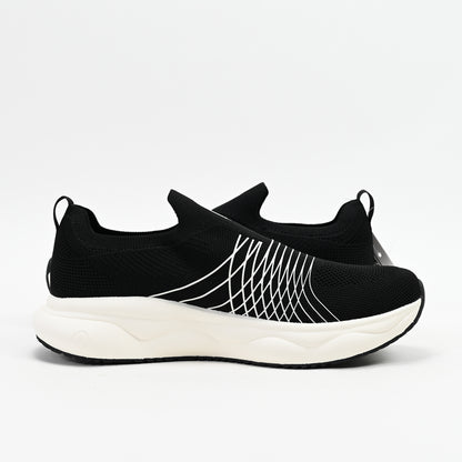 PEAK FOOTWEAR