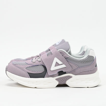 PEAK FOOTWEAR