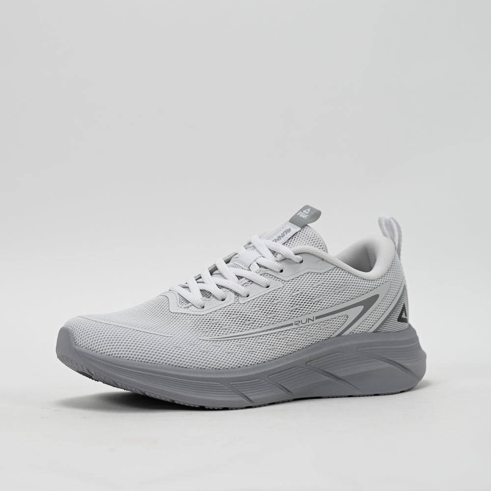 PEAK FOOTWEAR